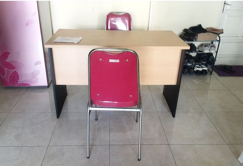 בית מלון כפרי Andesta Guest House Syariah By Oyo