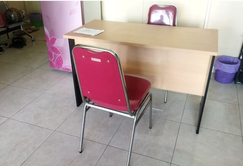 בית מלון כפרי Andesta Guest House Syariah By Oyo