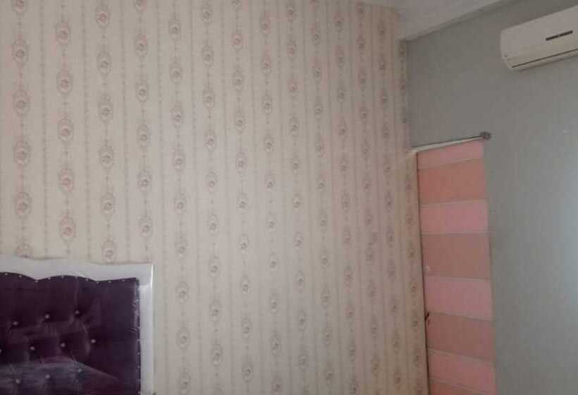 בית מלון כפרי Andesta Guest House Syariah By Oyo