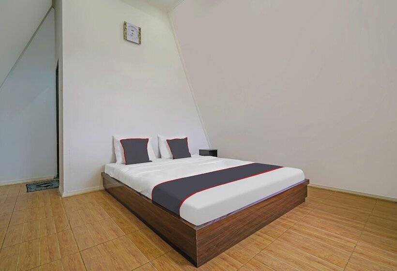 Otel Collection O 92634 Villa Ds