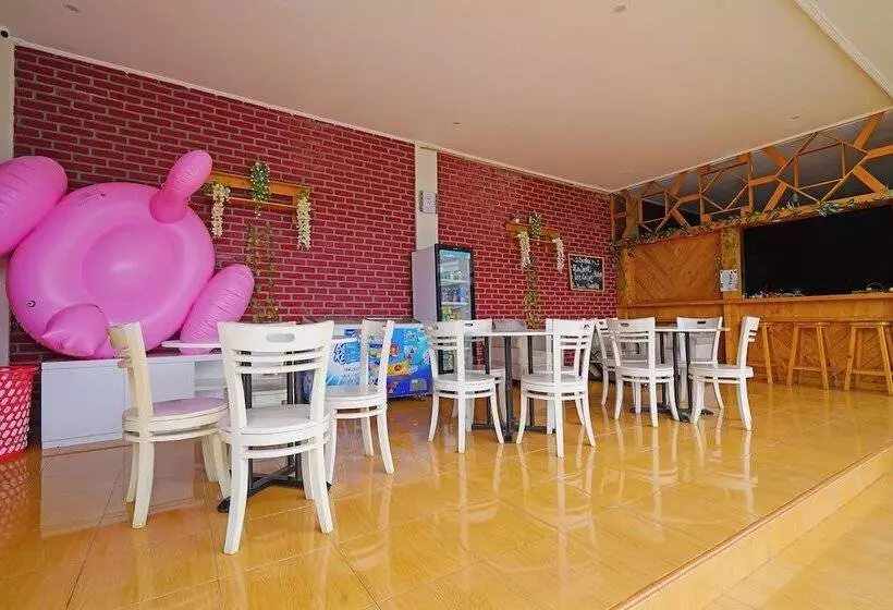 Hotel Collection O 92634 Villa Ds