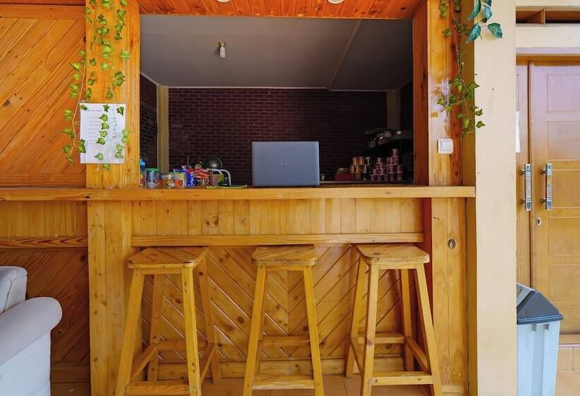 Otel Collection O 92634 Villa Ds