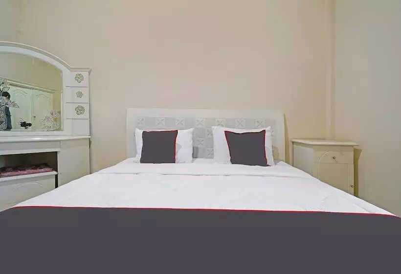 Hotel Collection O 92634 Villa Ds