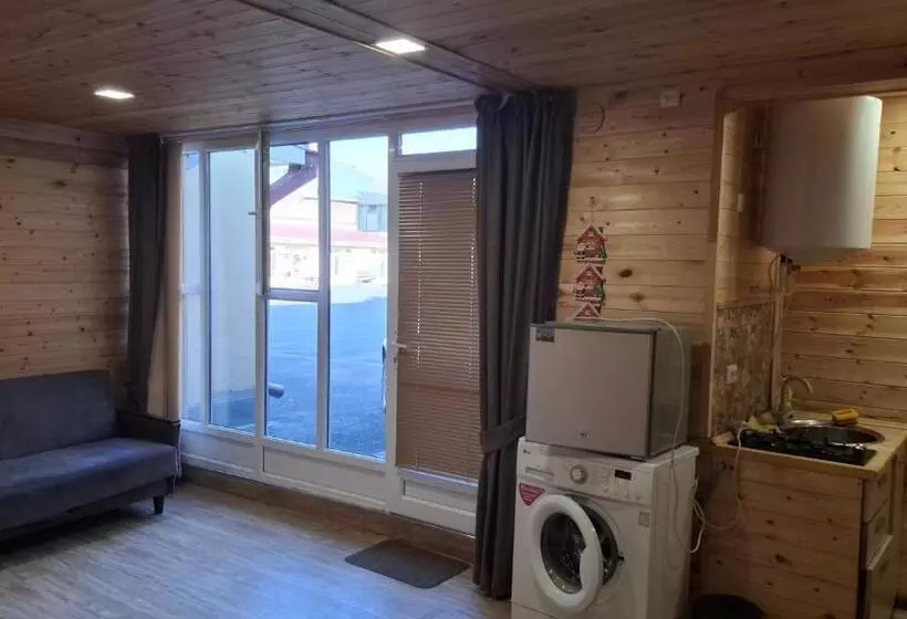 هتل کپسول Narek B&b