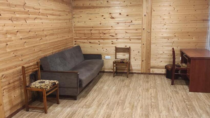 هتل کپسول Narek B&b