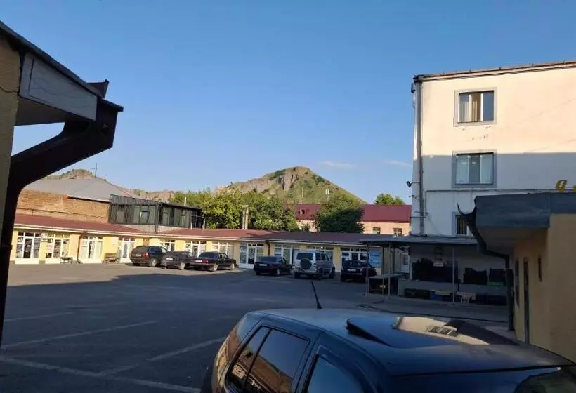 هتل کپسول Narek B&b