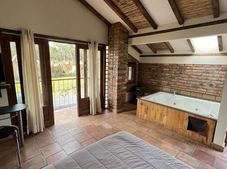 בית מלון כפרי Glamping Pozo Azul