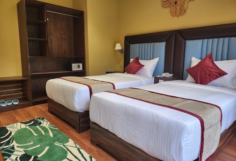 هتل Green Valley Boutique