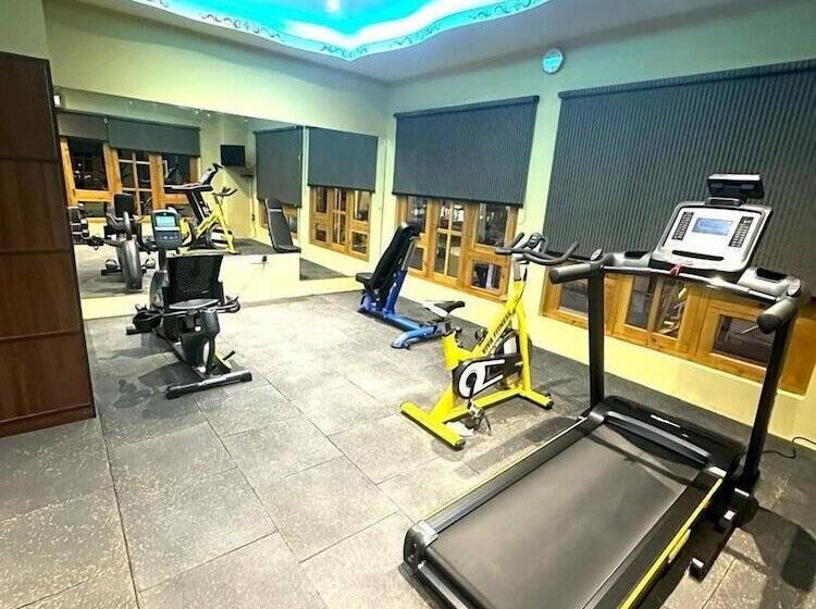 هتل Green Valley Boutique