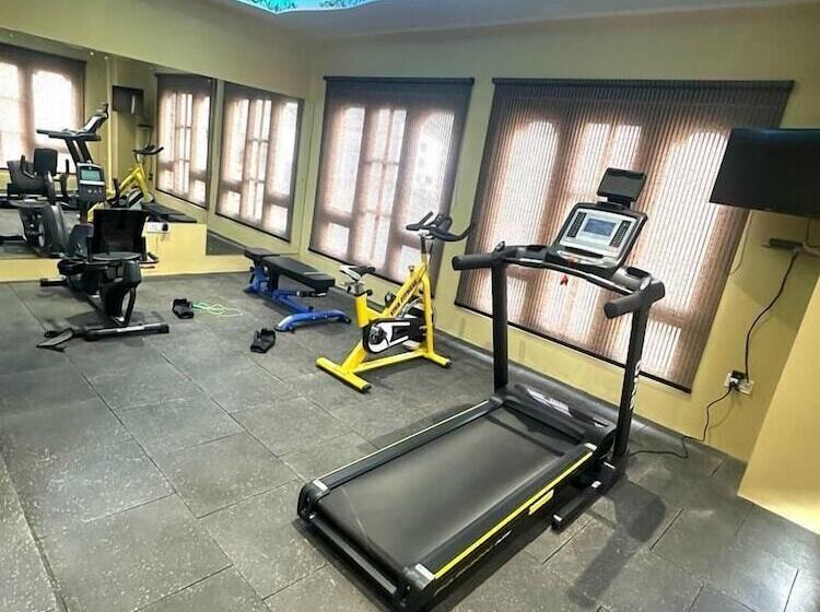 هتل Green Valley Boutique