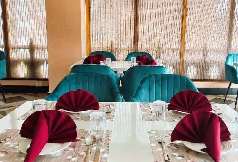 هتل Green Valley Boutique