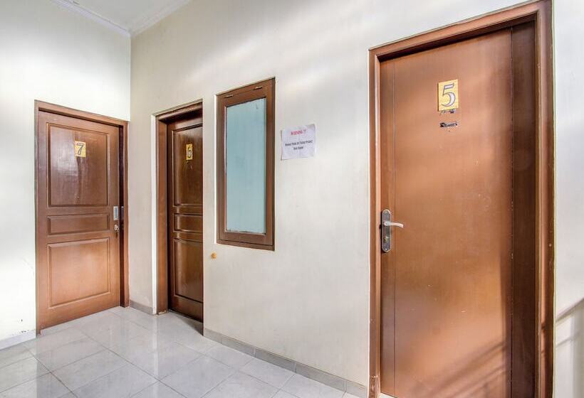 酒店 Griya Dias Syariah By Oyo