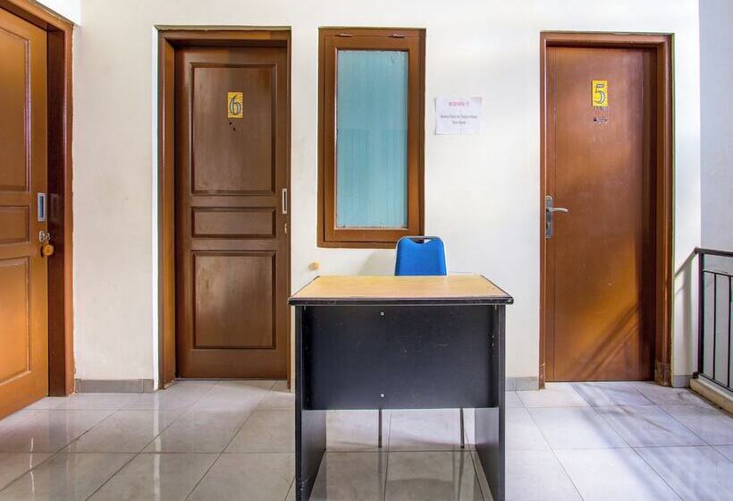 酒店 Griya Dias Syariah By Oyo