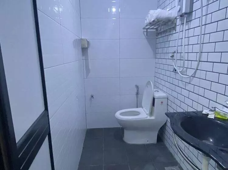 ホテル Kong Jing By Oyo