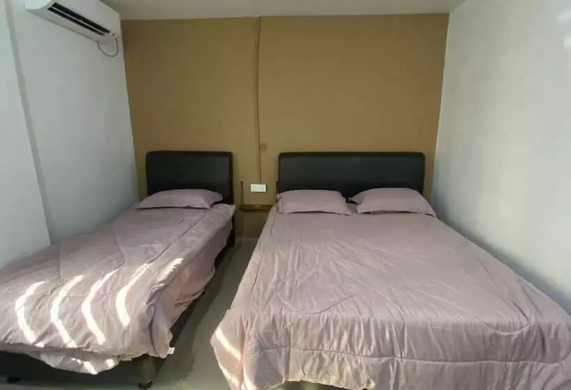 ホテル Kong Jing By Oyo