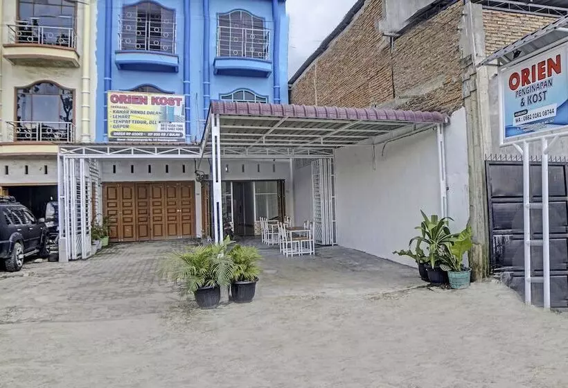 Hotelli Orien Guesthouse By Oyo