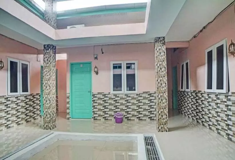 Hotelli Orien Guesthouse By Oyo