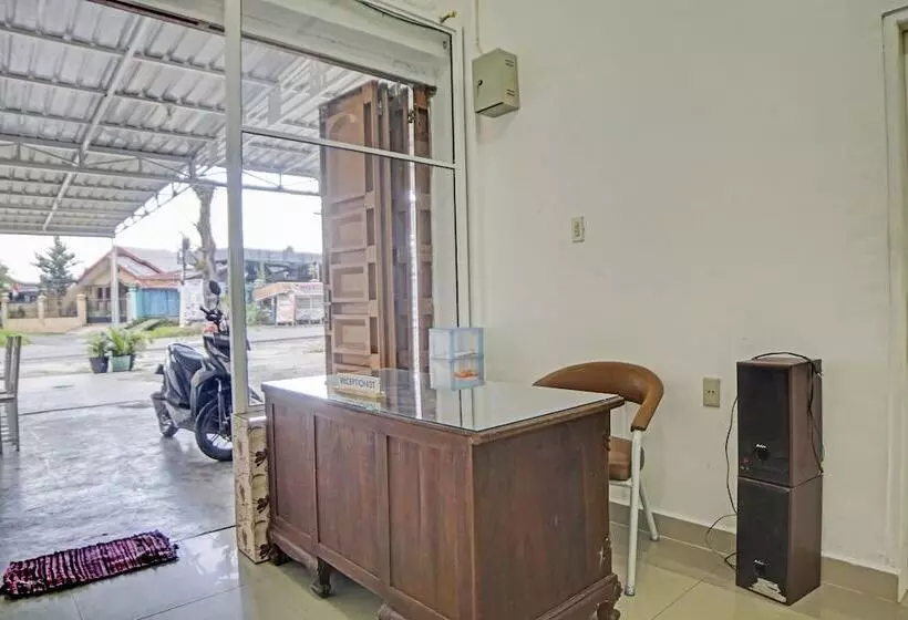 Hotelli Orien Guesthouse By Oyo