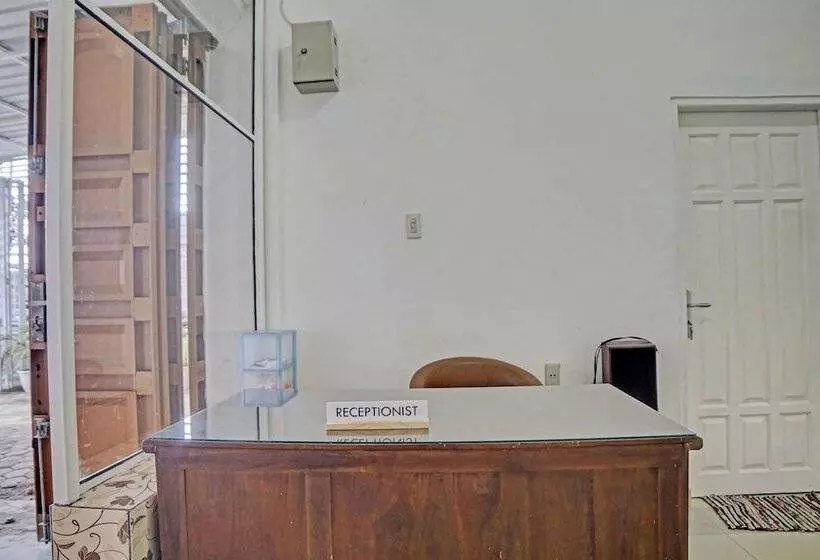 Hotelli Orien Guesthouse By Oyo