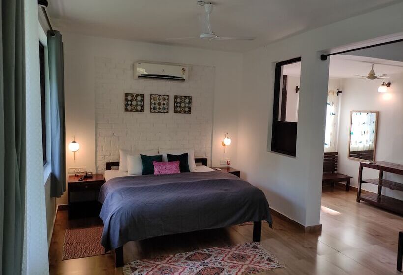 Отель Saccharum Safari Lodge