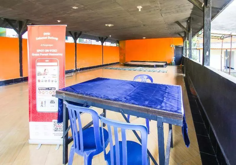 ホテル Spot On 91383 Green Forest Homestay