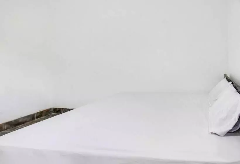 ホテル Spot On 91383 Green Forest Homestay