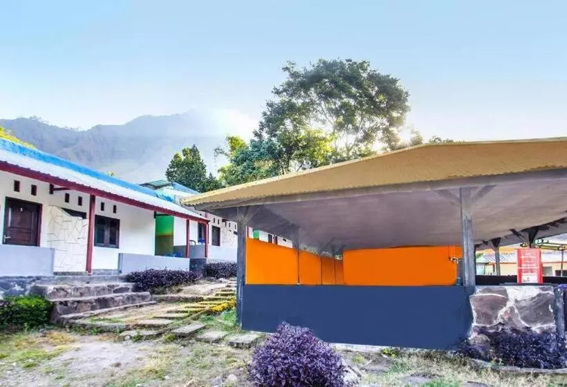 ホテル Spot On 91383 Green Forest Homestay