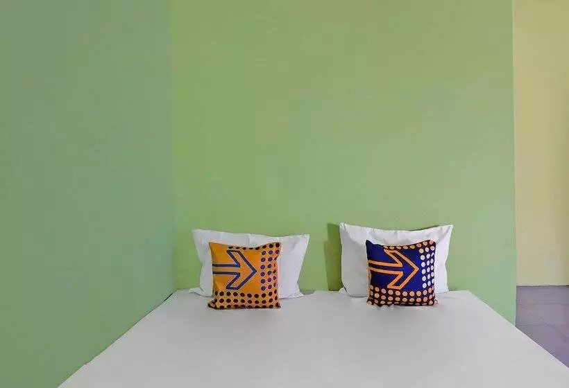 هتل Spot On 92669 Guesthouse Prima Syariahneargpdi Anugerah