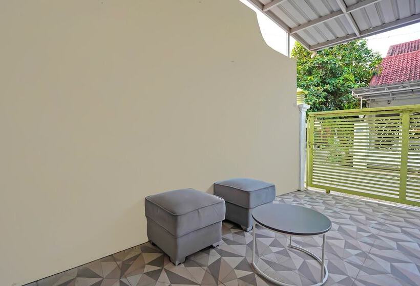 Otel Spot On 92669 Guesthouse Prima Syariahneargpdi Anugerah