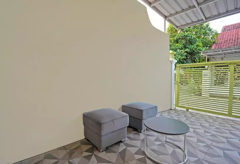 هتل Spot On 92669 Guesthouse Prima Syariahneargpdi Anugerah