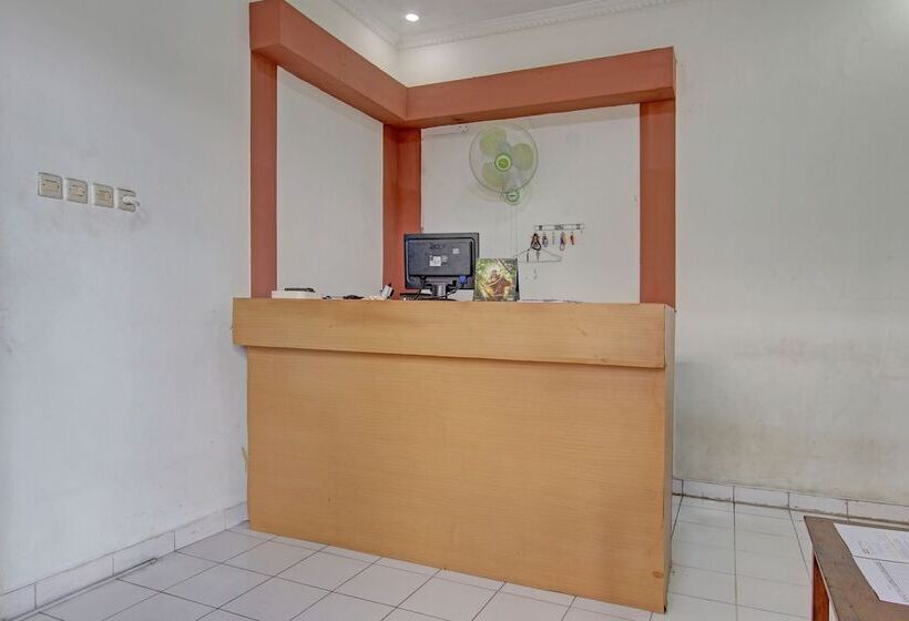 בית מלון כפרי Spot On 92850 Cindelaras B&b Bunk Bed