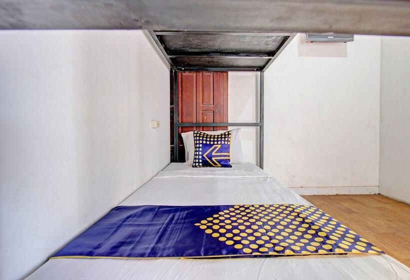 בית מלון כפרי Spot On 92850 Cindelaras B&b Bunk Bed