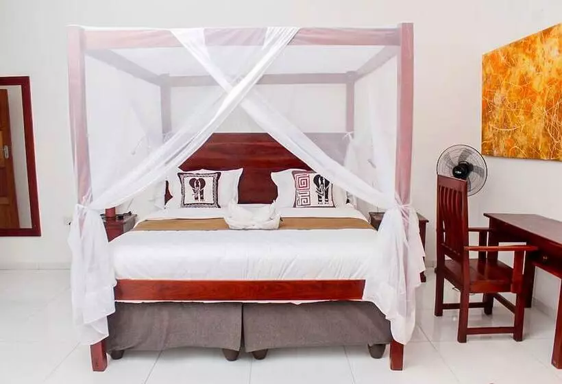 هتل Sunset Lakeview Lodge