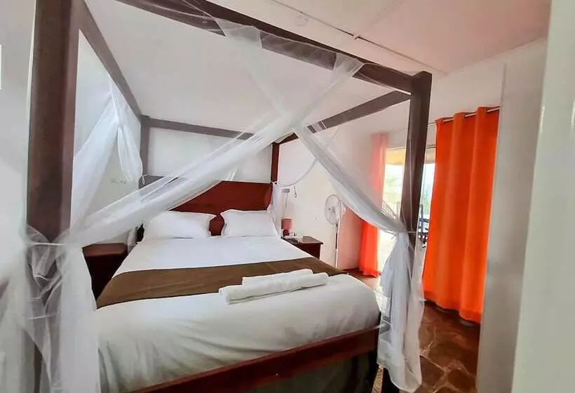 هتل Sunset Lakeview Lodge