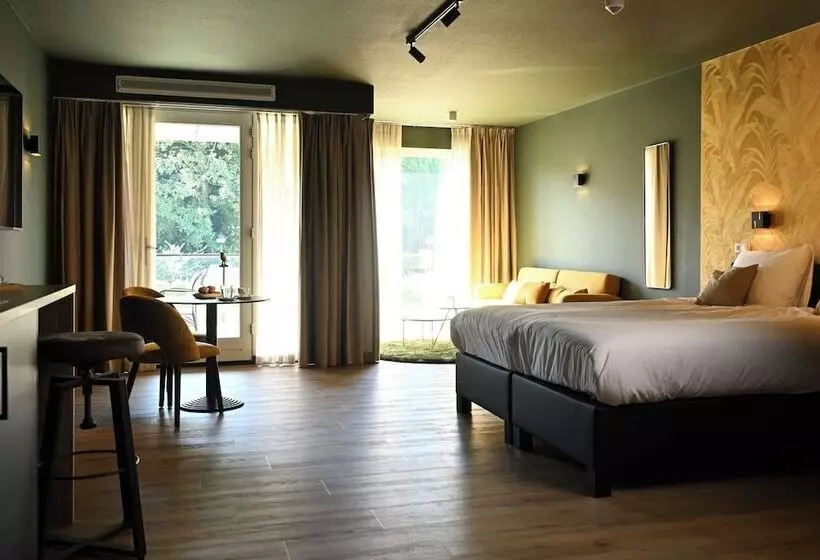 هتل Wapen Van Hengelo Residence Suites