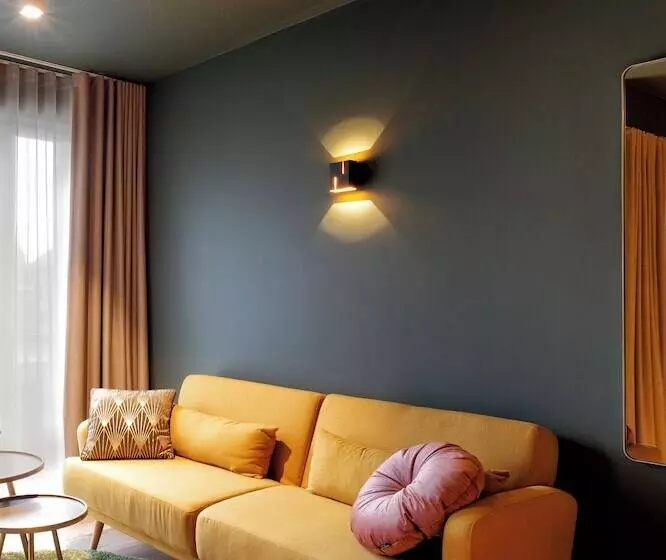 هتل Wapen Van Hengelo Residence Suites