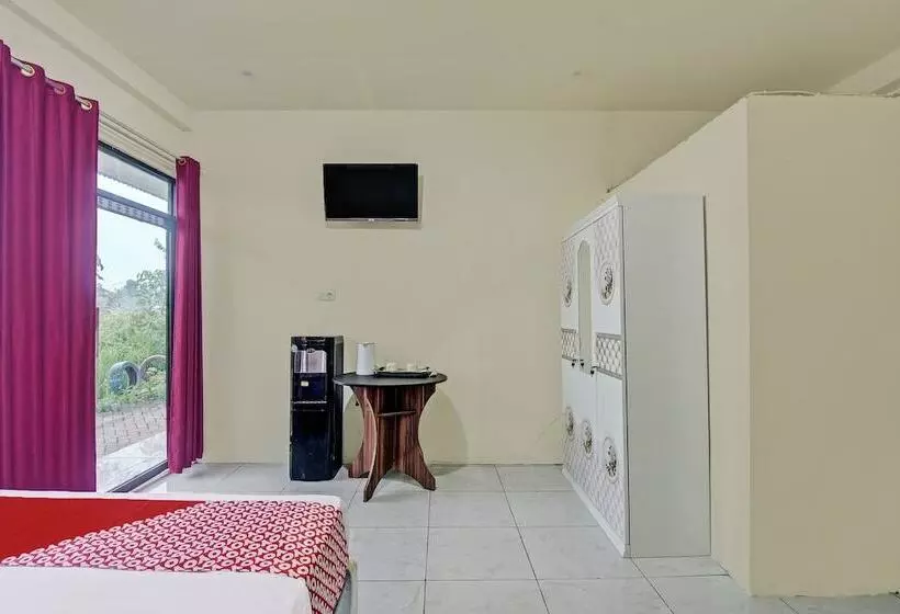 ホテル Wawi Kadio Homestay By Oyo