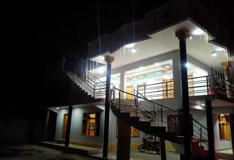هتل White Palace Resort