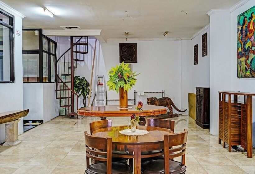 Otel Wisma Rina Rini By Oyo