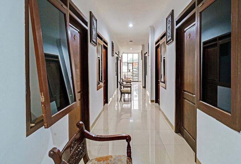 Otel Wisma Rina Rini By Oyo