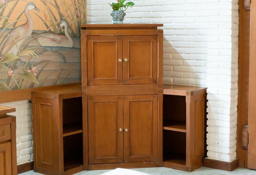 Пансион Puri Indrakila