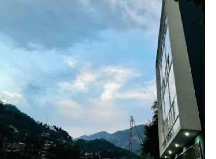 پانسیون River Vibes Guest House Muzaffarabad