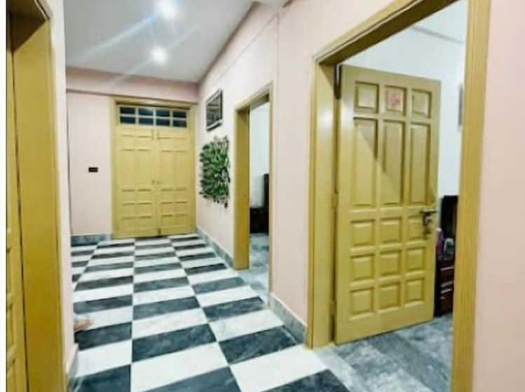 پانسیون River Vibes Guest House Muzaffarabad