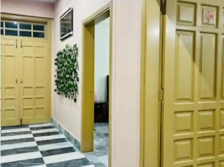 پانسیون River Vibes Guest House Muzaffarabad