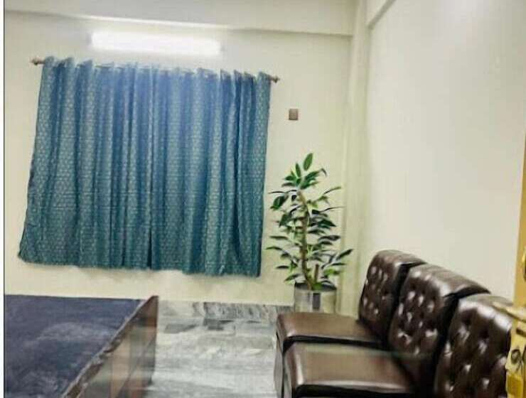 پانسیون River Vibes Guest House Muzaffarabad