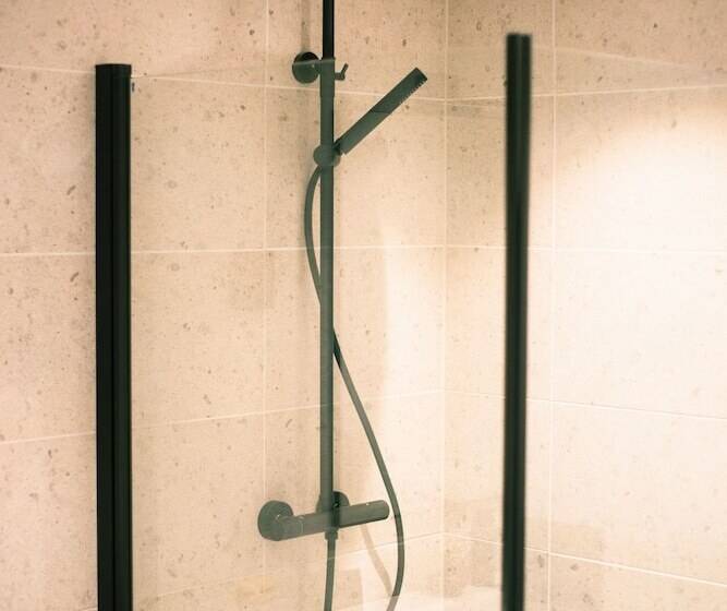 بنسيون Trugstad Gård