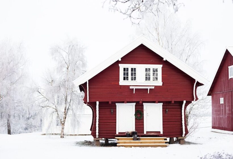 بنسيون Trugstad Gård