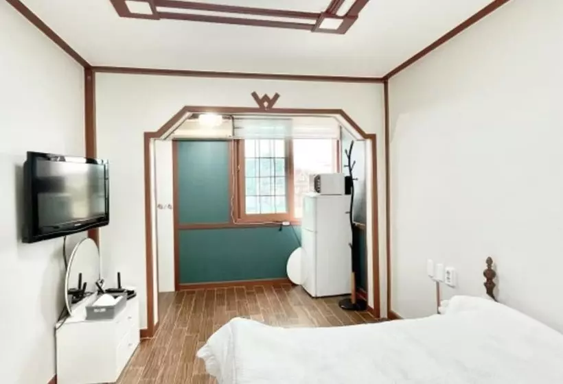 Taean Kkotjibada Sketch Pension