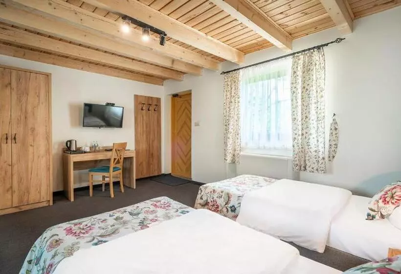 łabędź Hotel Karczma