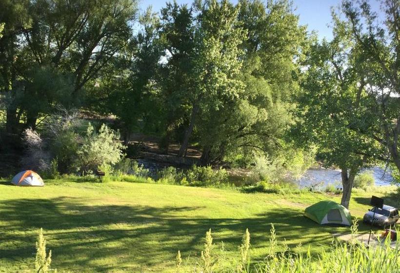 Holiday Lodge Motel Campground